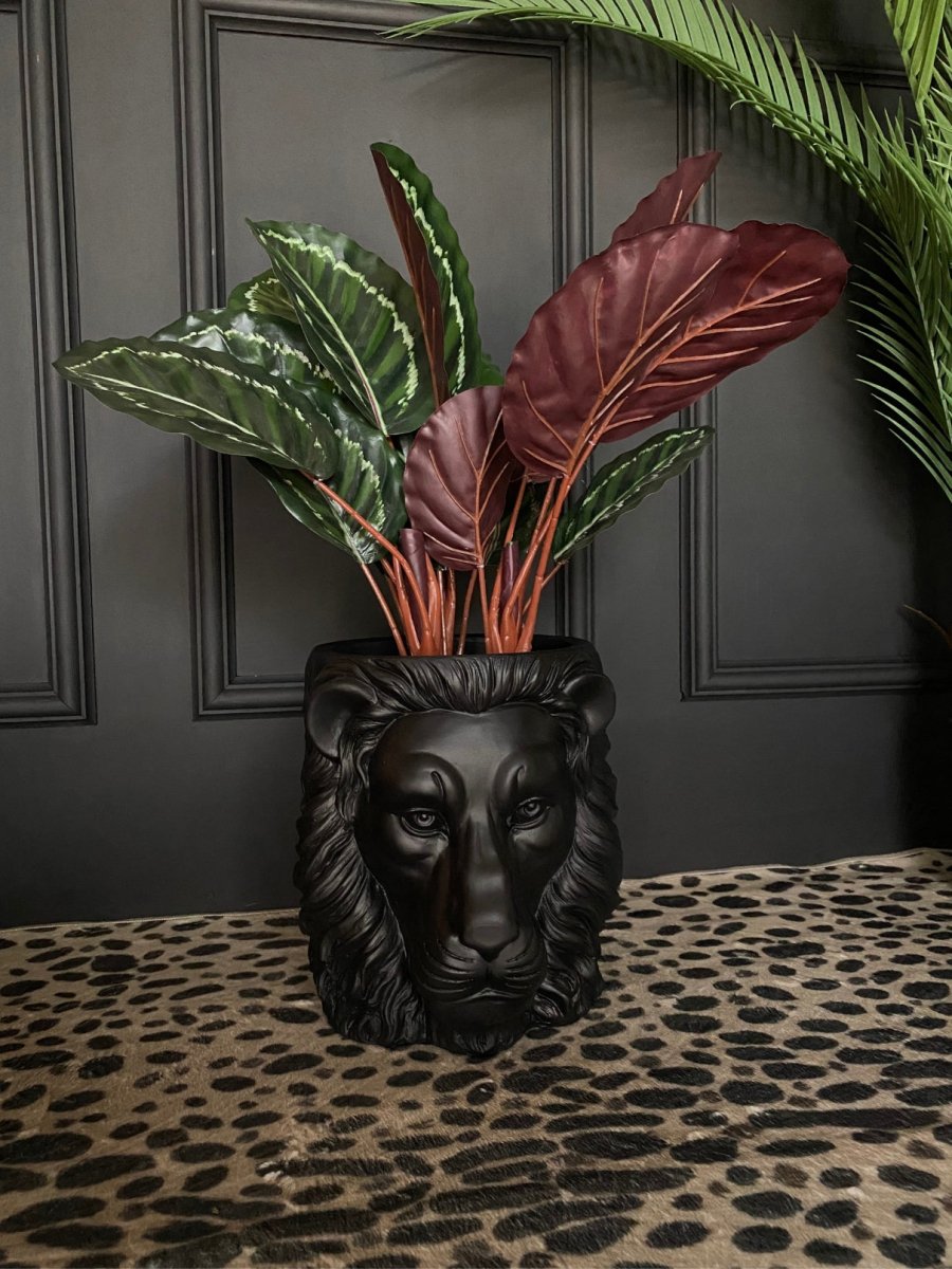 lion head plant pot Black Lion Head Planter